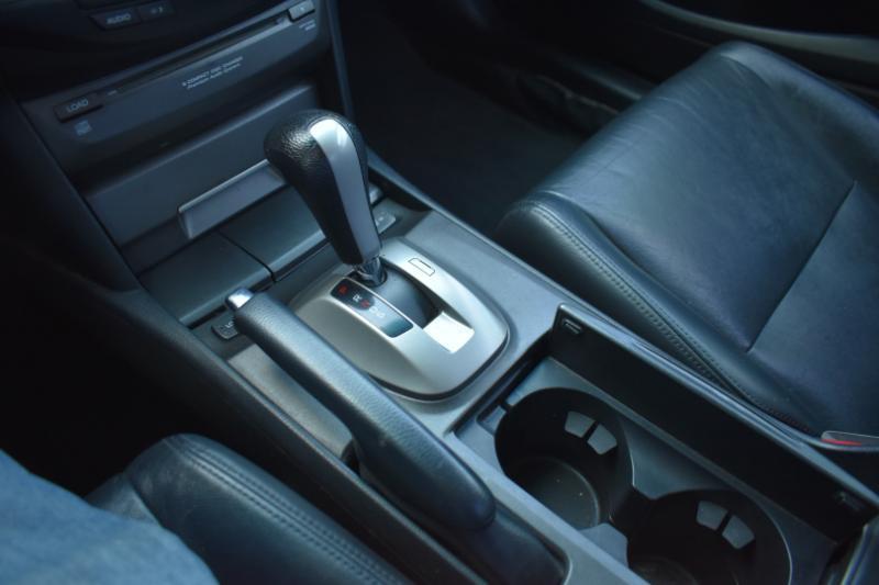 Honda Accord EX-L V6 Coupe AT 2012