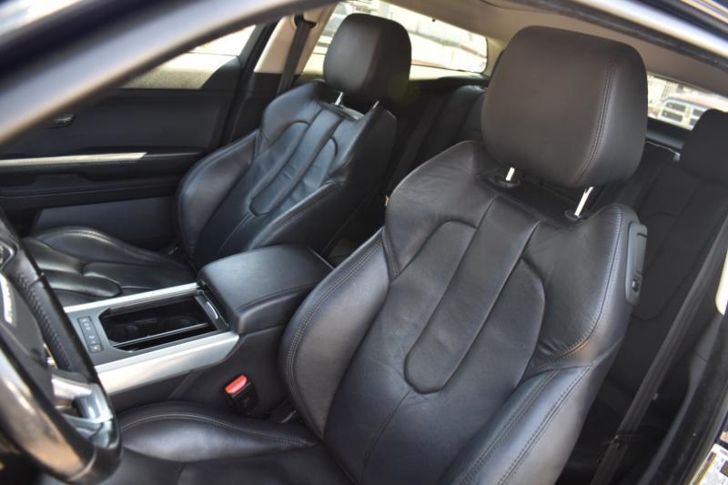 Land Rover Range Rover Evoque Pure Premium 3-Door 2012