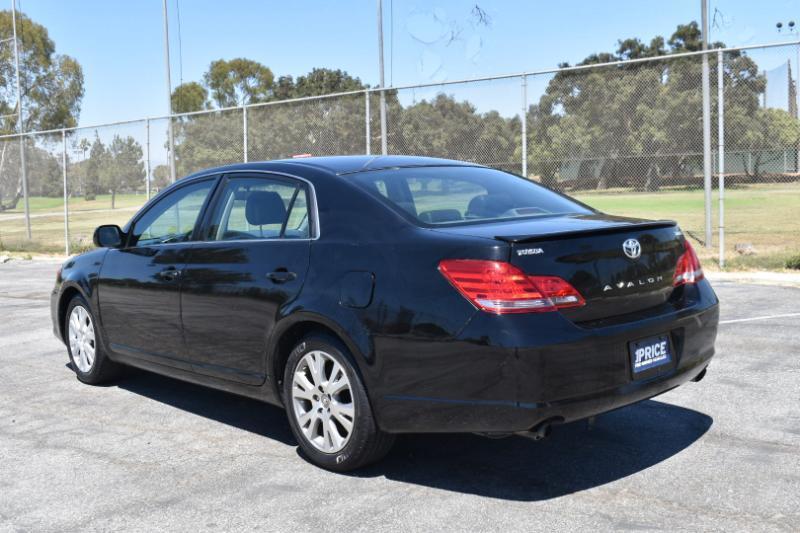 Toyota Avalon XLS 2008