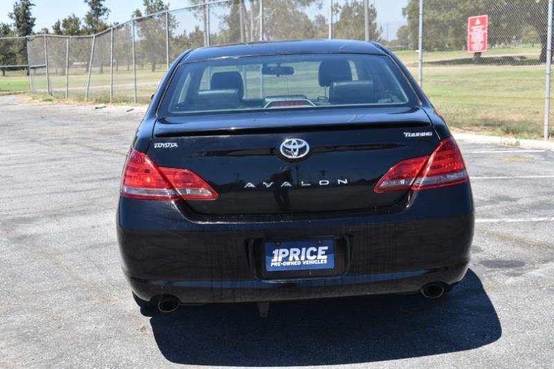 Toyota Avalon XLS 2008