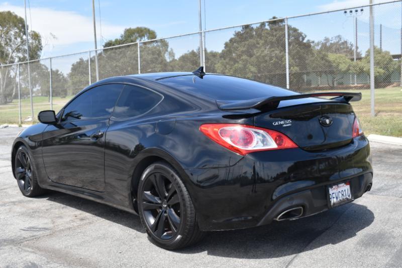 Hyundai Genesis Coupe 2.0 Auto 2012