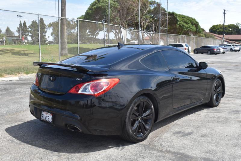 Hyundai Genesis Coupe 2.0 Auto 2012