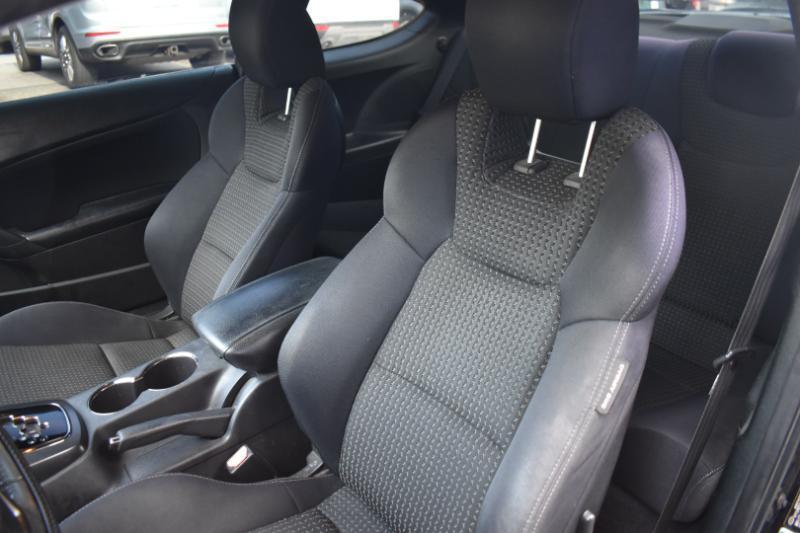 Hyundai Genesis Coupe 2.0 Auto 2012