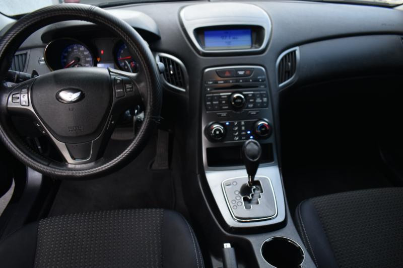 Hyundai Genesis Coupe 2.0 Auto 2012