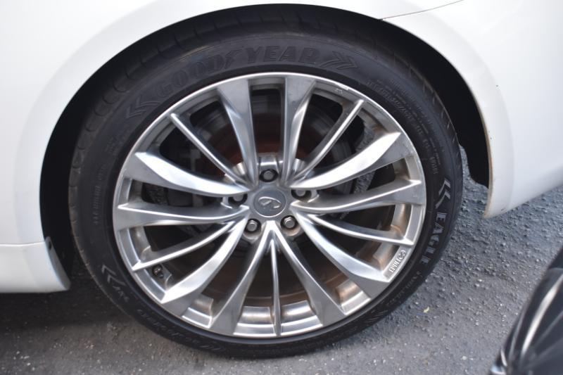 Infiniti G37 Convertible  2012
