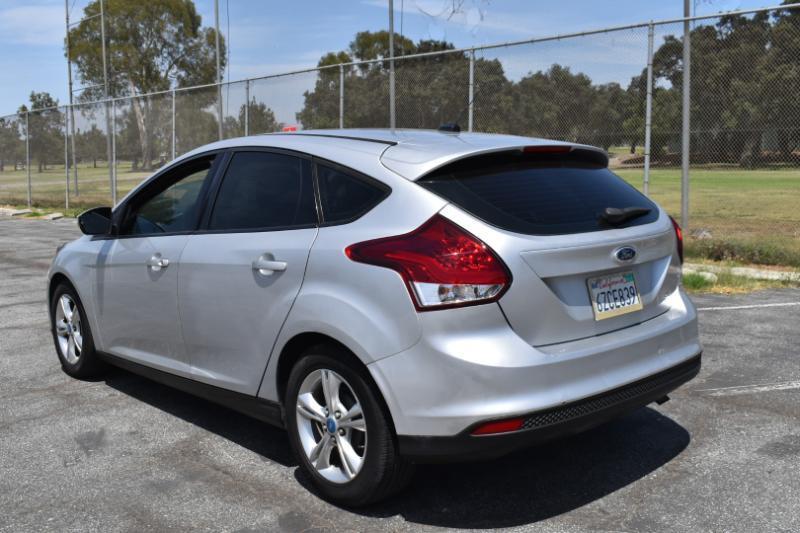 Ford Focus SE Hatch 2013
