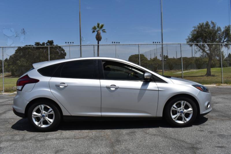 Ford Focus SE Hatch 2013