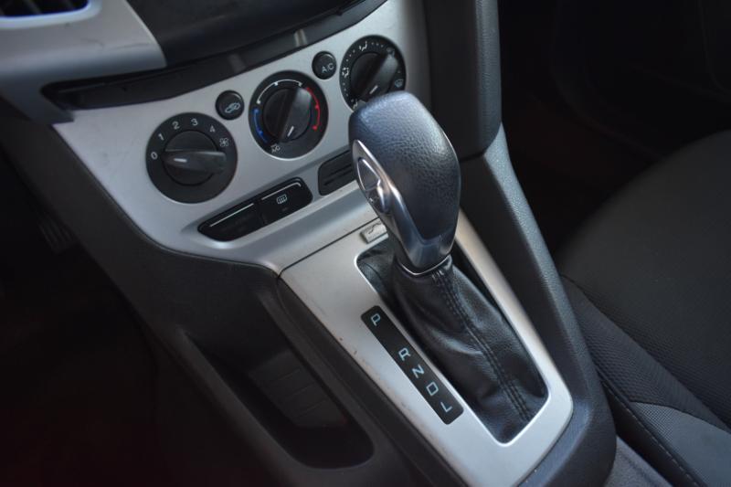 Ford Focus SE Hatch 2013
