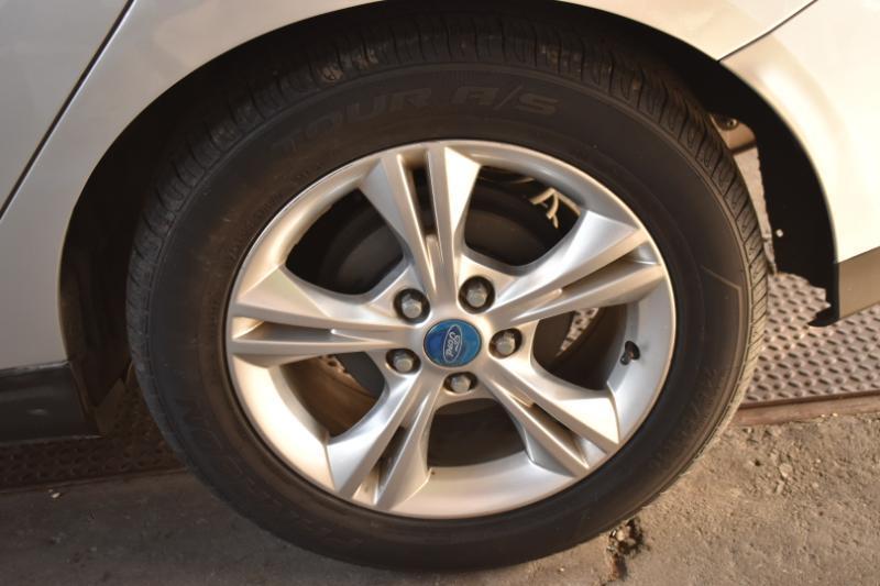 Ford Focus SE Hatch 2013