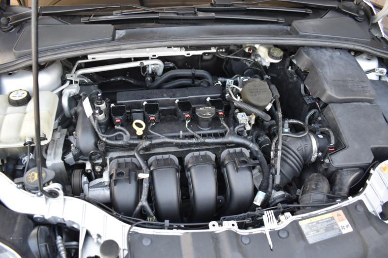 Ford Focus SE Hatch 2013