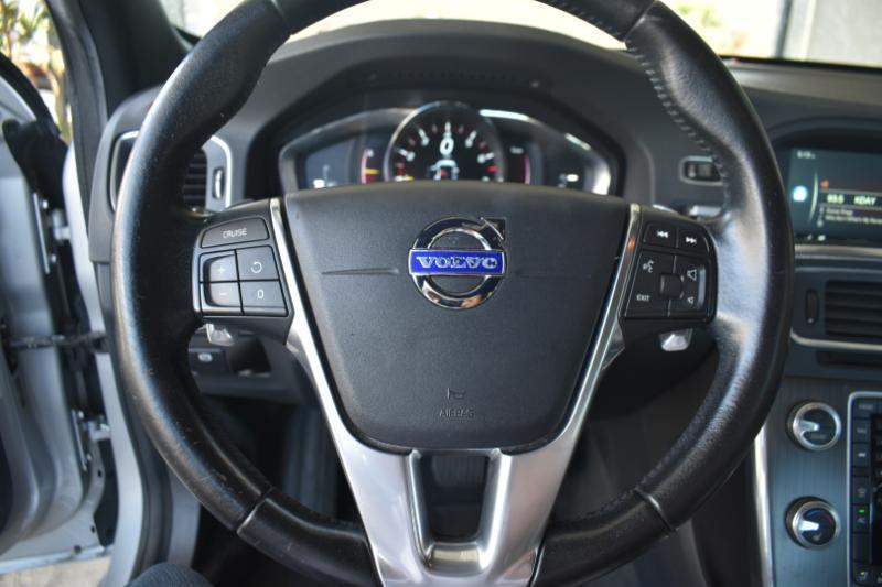 Volvo S60 T5 Drive-E Premier FWD 2016