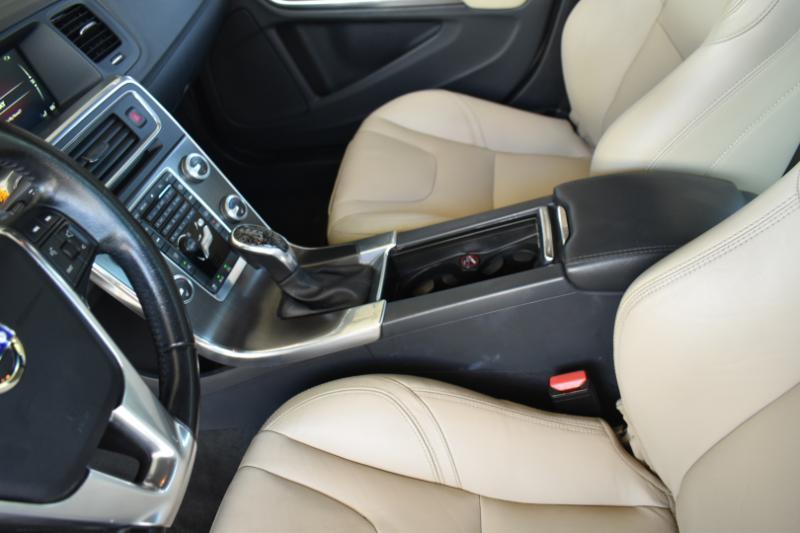 Volvo S60 T5 Drive-E Premier FWD 2016