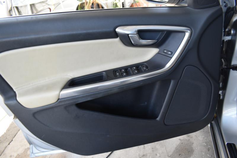 Volvo S60 T5 Drive-E Premier FWD 2016