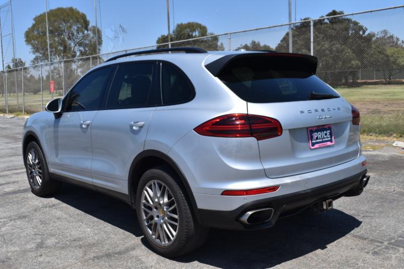Porsche Cayenne  2016