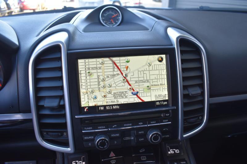 Porsche Cayenne  2016