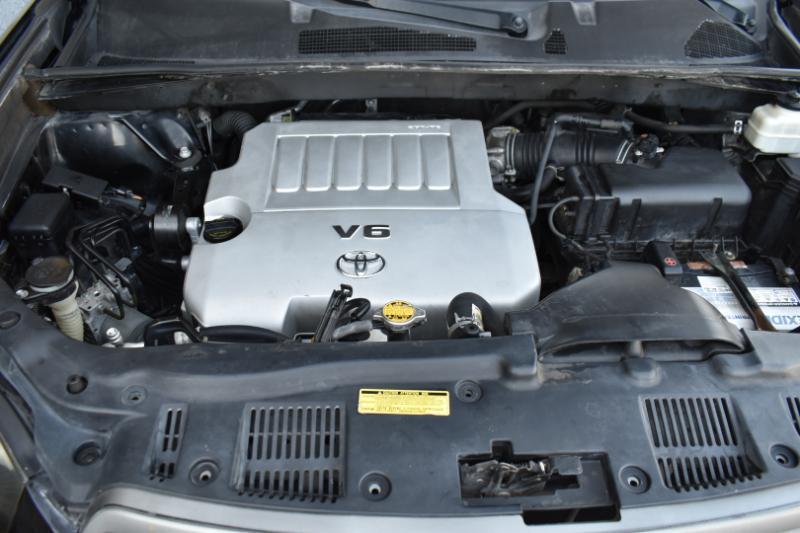 Toyota Highlander  2010