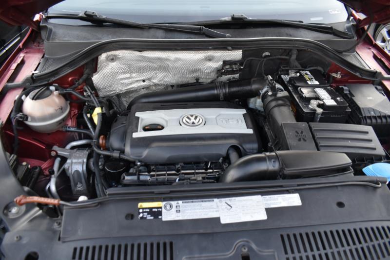 Volkswagen Tiguan S 2013