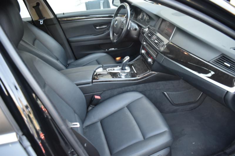BMW 5-Series 528i 2016