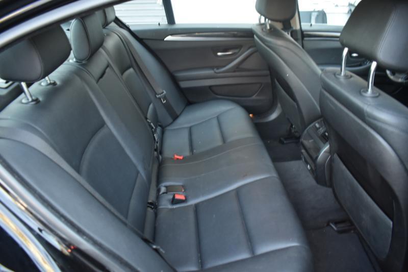 BMW 5-Series 528i 2016