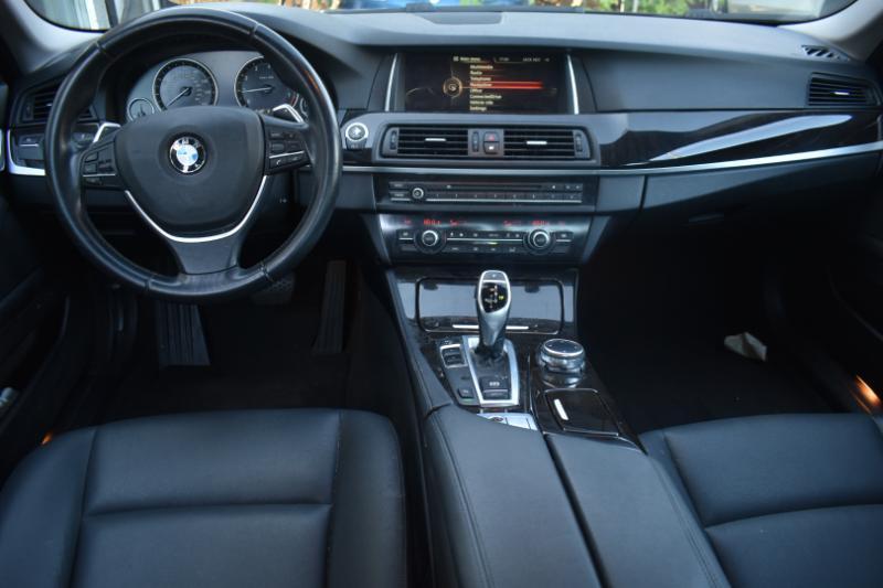 BMW 5-Series 528i 2016