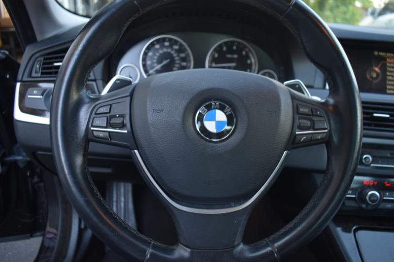 BMW 5-Series 528i 2016