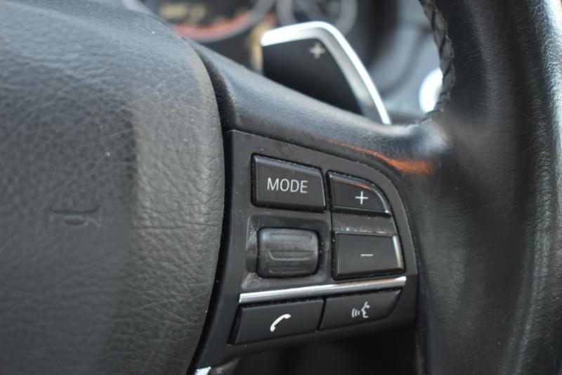 BMW 5-Series 528i 2016