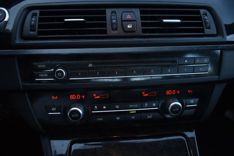 BMW 5-Series 528i 2016