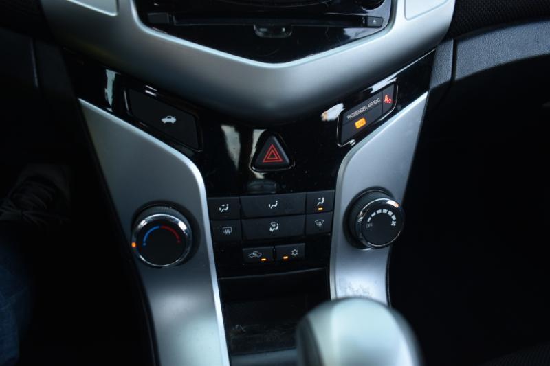 Chevrolet Cruze Limited ECO Auto 2016