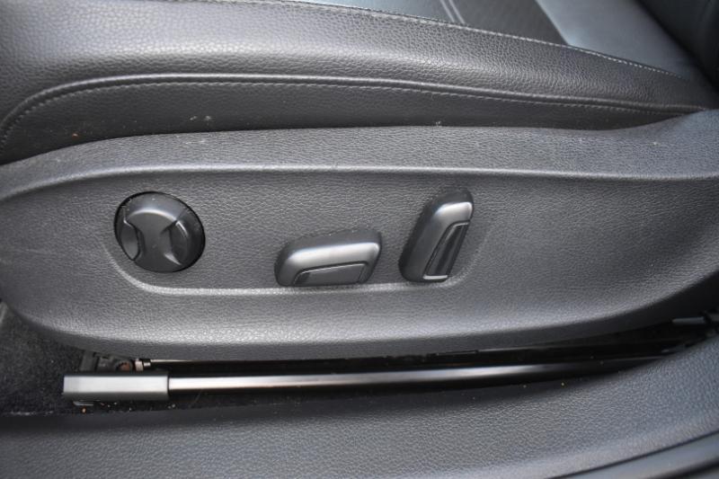 Volkswagen Passat 2.5L SE AT 2013