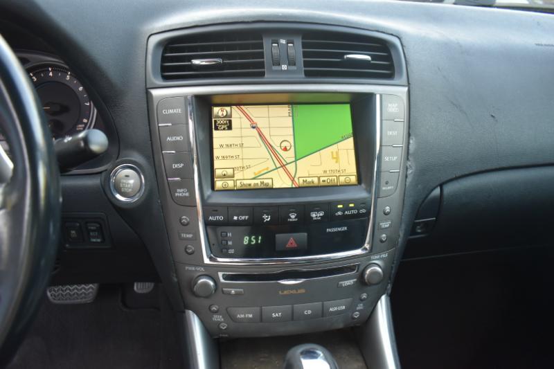 Lexus IS  2010