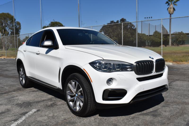 BMW X6 xDrive50i 2015