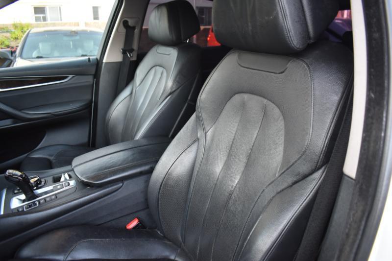 BMW X6 xDrive50i 2015