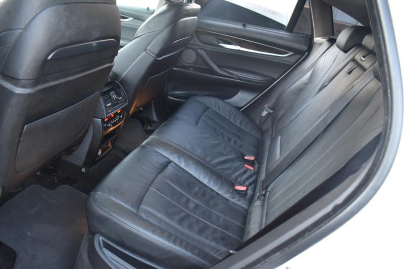 BMW X6 xDrive50i 2015
