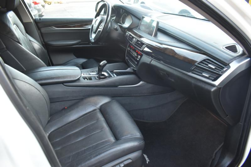 BMW X6 xDrive50i 2015
