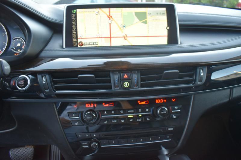 BMW X6 xDrive50i 2015