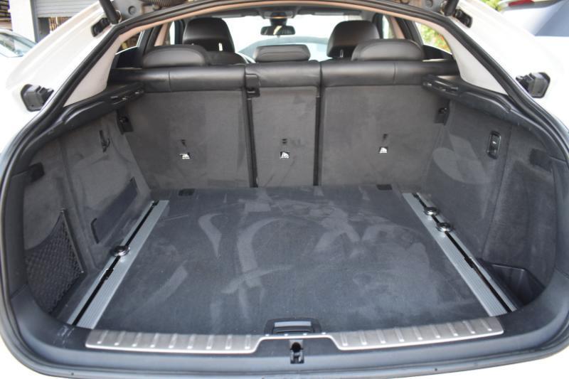 BMW X6 xDrive50i 2015