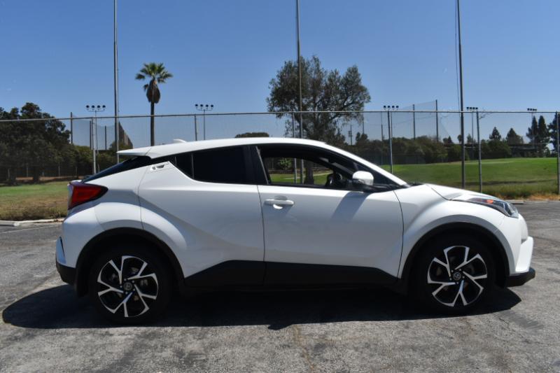 Toyota C-HR XLE 2018