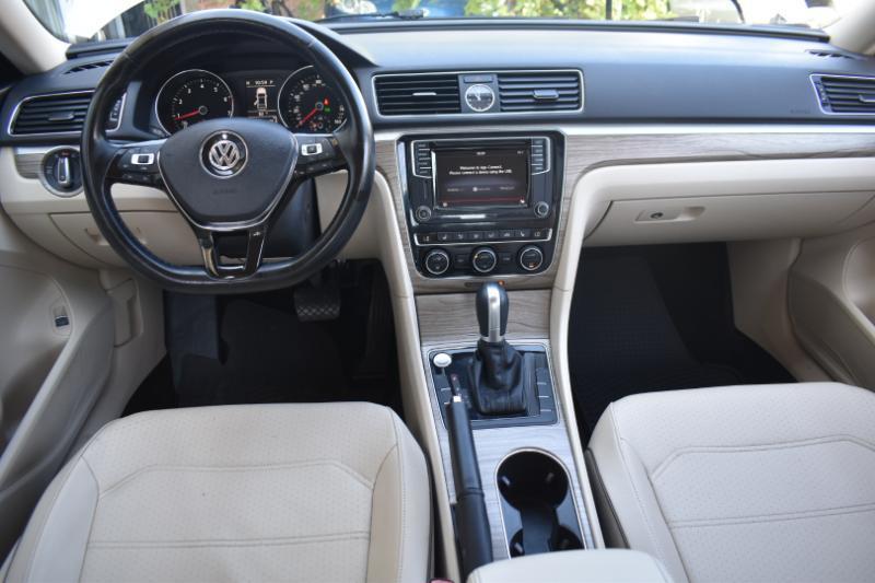 Volkswagen Passat SE 6A 2017
