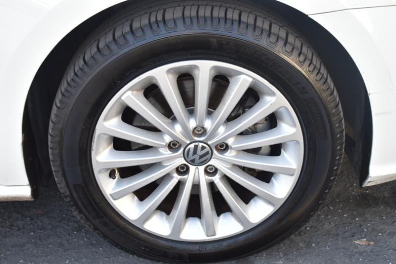 Volkswagen Passat SE 6A 2017