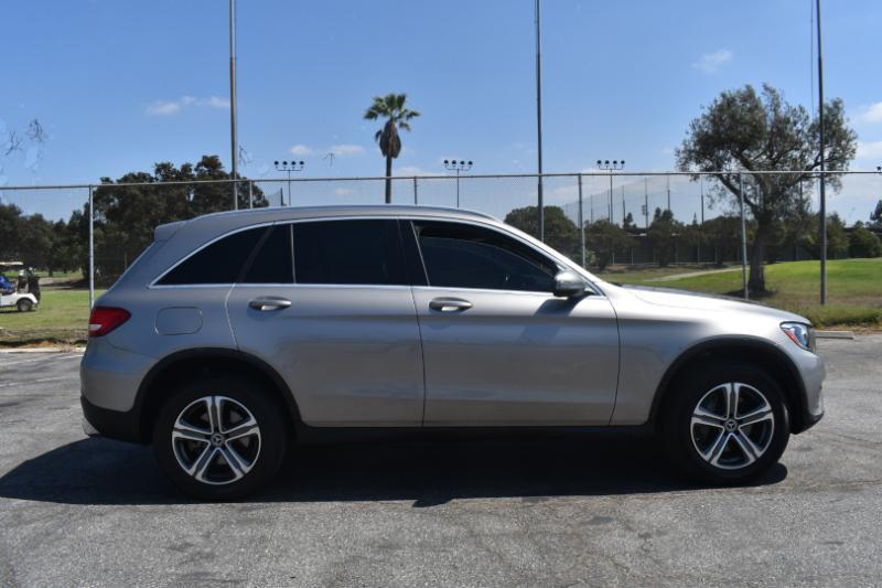 Mercedes-Benz GLC-Class GLC300 2019