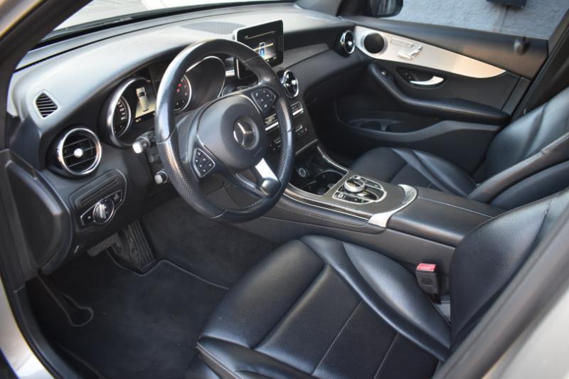 Mercedes-Benz GLC-Class GLC300 2019