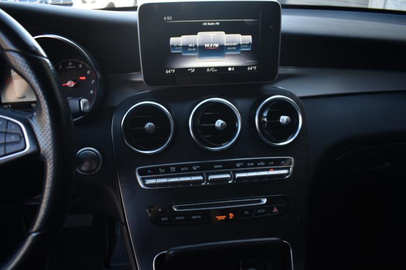 Mercedes-Benz GLC-Class GLC300 2019