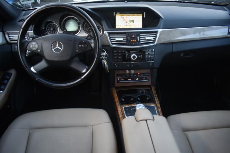 Mercedes-Benz E-Class E350 Sedan 2010