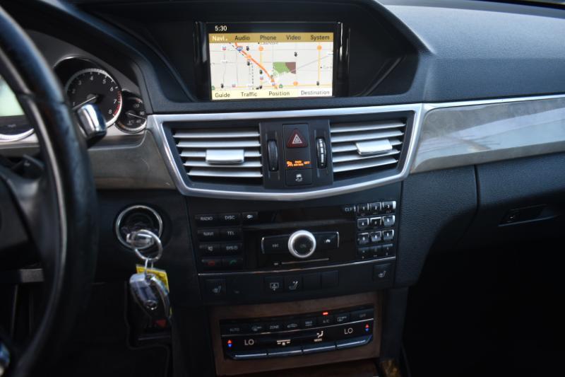 Mercedes-Benz E-Class E350 Sedan 2010