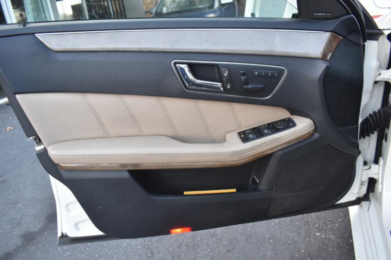 Mercedes-Benz E-Class E350 Sedan 2010
