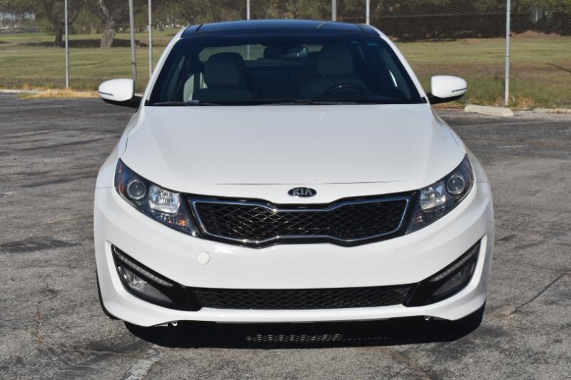 Kia Optima SXL Turbo 4D Sedan 2013