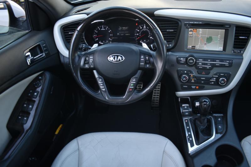 Kia Optima SXL Turbo 4D Sedan 2013