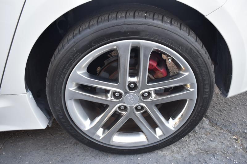 Kia Optima SXL Turbo 4D Sedan 2013