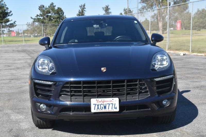 2017 Porsche Macan