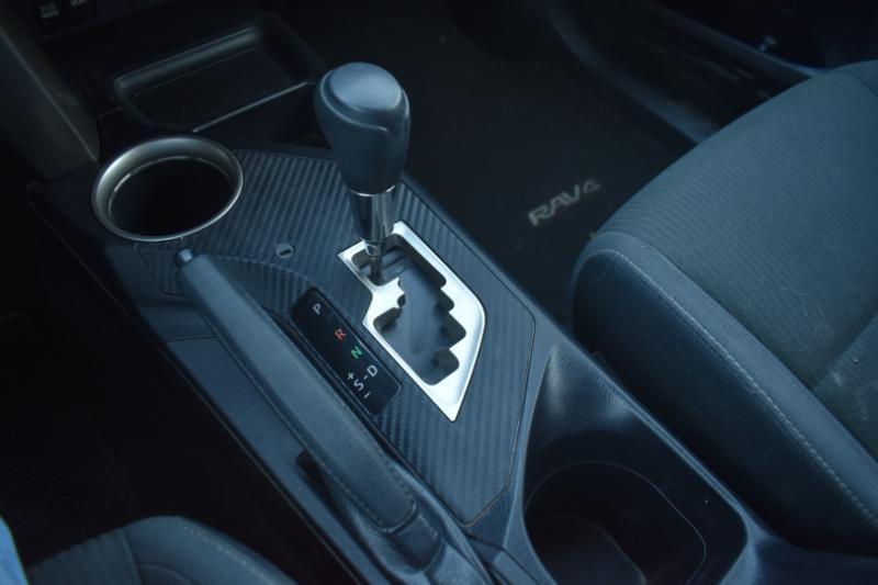 Toyota RAV4 XLE FWD 2013